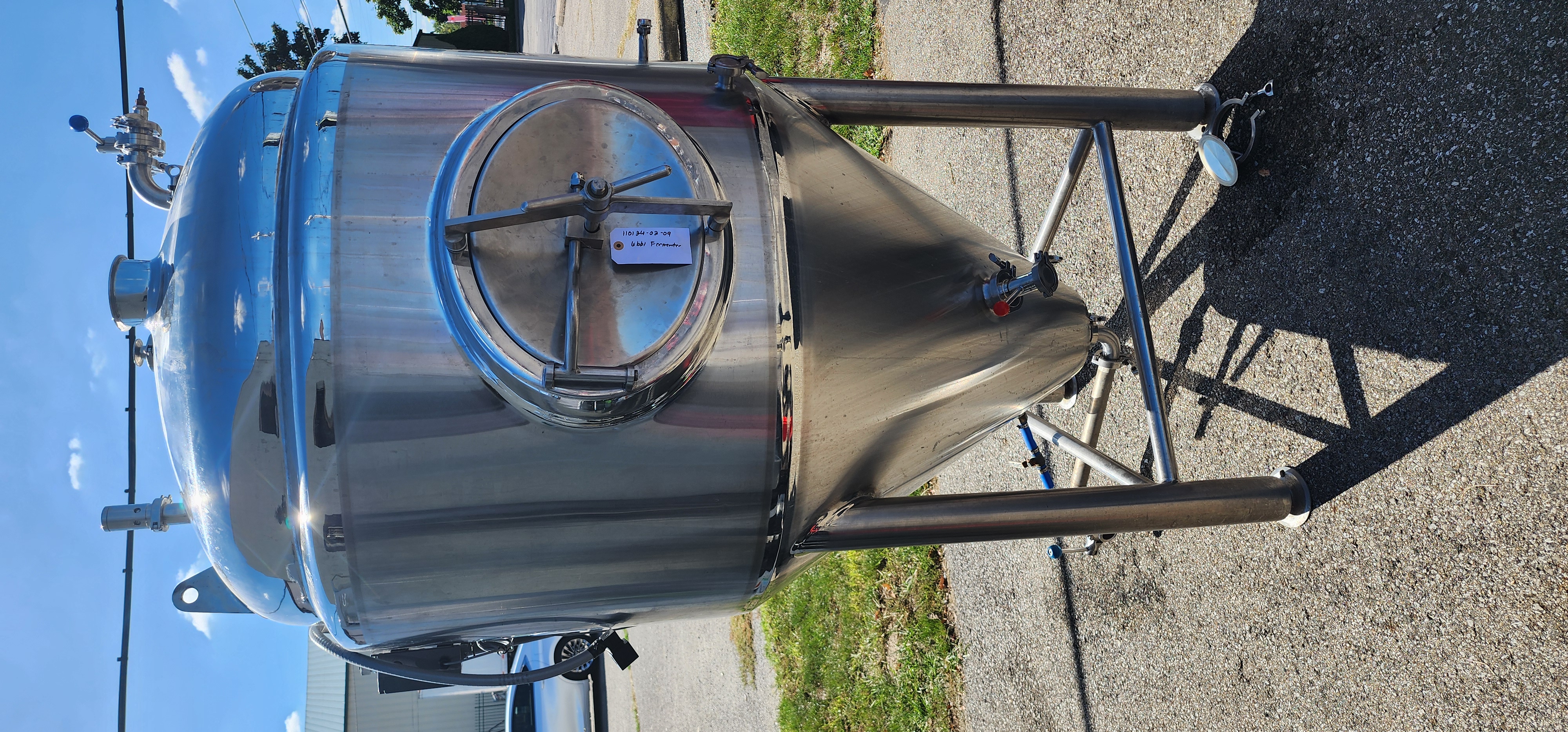 5BBL Unitank Fermenter Insulated Glycol Jacketed 