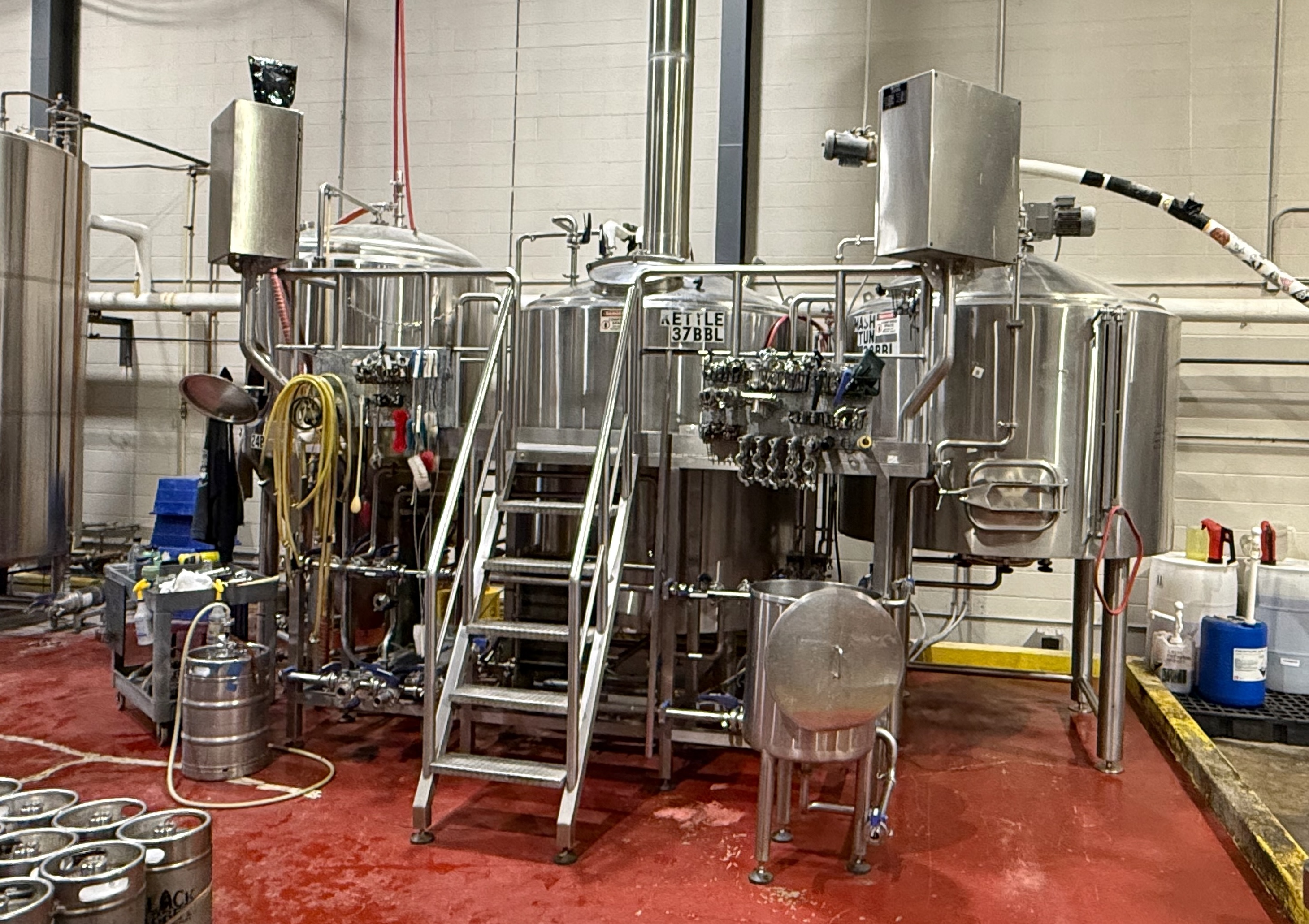(reduced!) 20 BBL Premier Stainless Steam Brewhouse w/ Oversized Boil Kettle