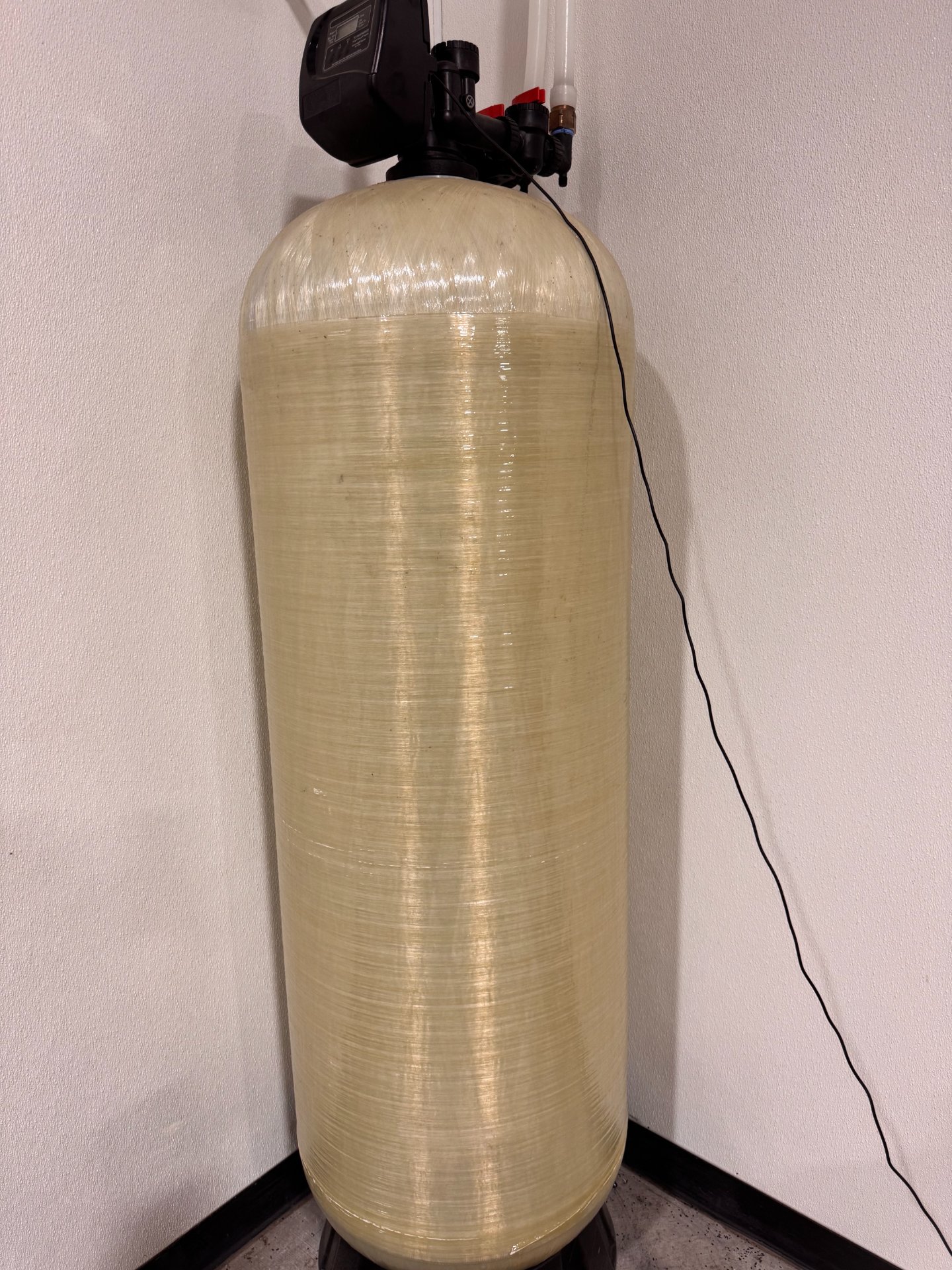 Water Specialist Water Filter WS1TC - like new!