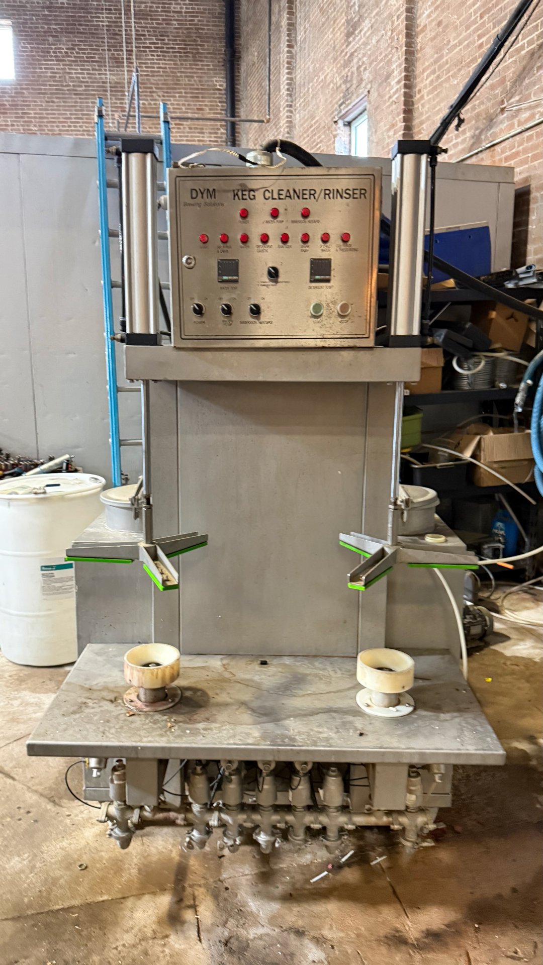 DYM 2-Head Semi-Automatic Stainless Steel Keg Washer
