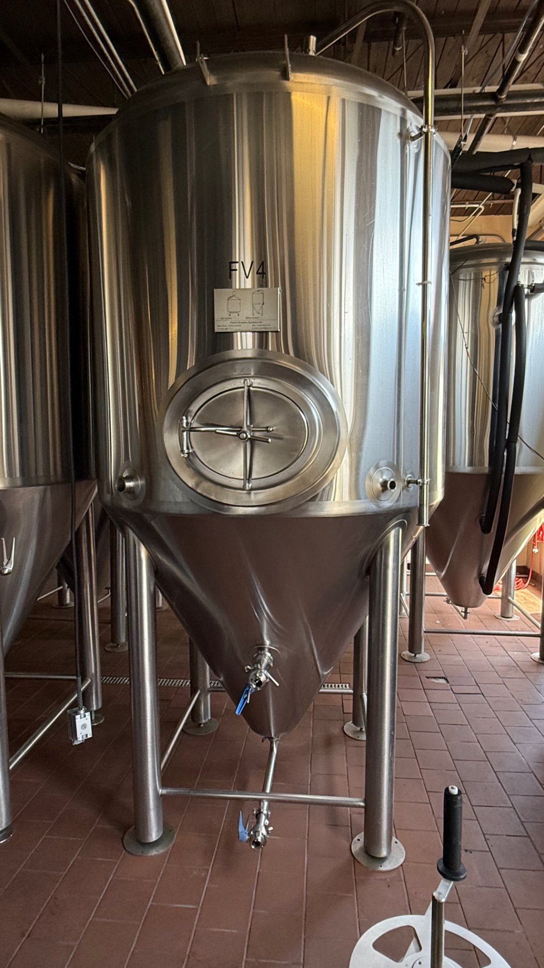 30 bbl Pacific Brewing Systems Fermenters