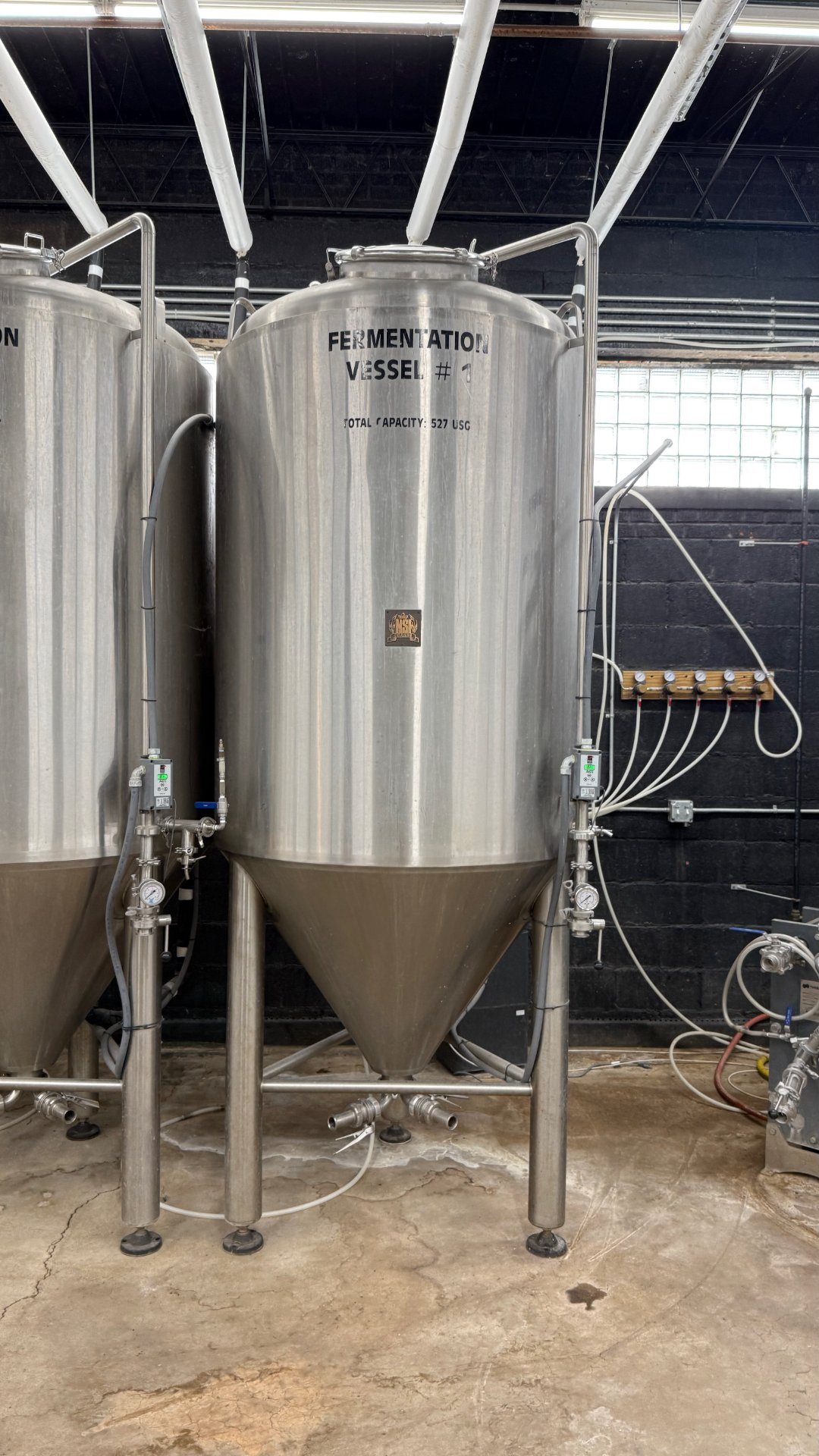 15 BBL (465 Gallon) NSI Glycol Jacketed Stainless Steel Unitank Fermenter